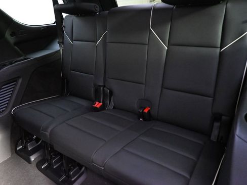 New 2026 Cadillac Escalade Luxury w/ LPO, Radiant Package image 22