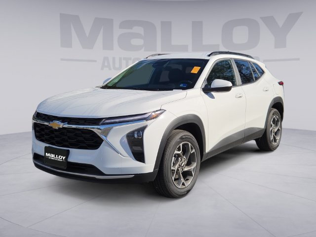 Used 2026 Chevrolet Trax LT w/ LT Convenience Package FWD image 1