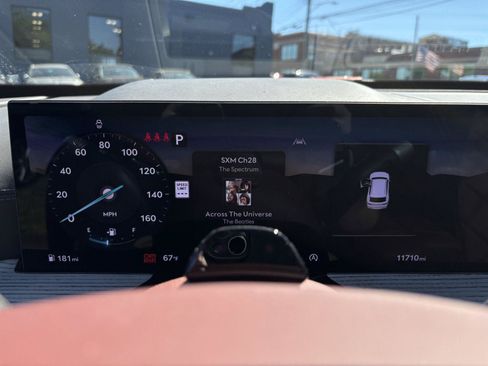 Used 2025 Genesis GV80 3.5T Prestige AWD/4WD image 16