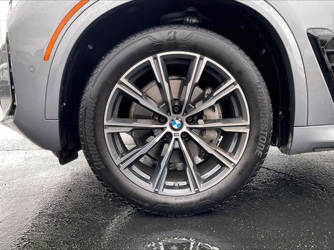 Used 2025 BMW X5 xDrive40i w/ M Sport Package image 12