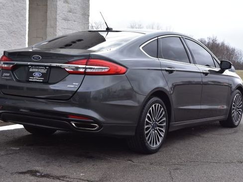 Used 2017 Ford Fusion SE image 8