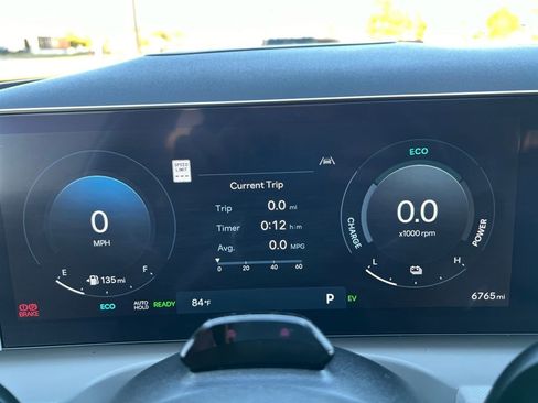 Used 2025 Hyundai Tucson Limited image 16