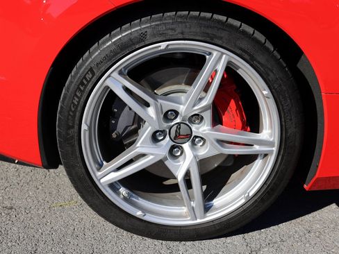 Used 2020 Chevrolet Corvette Stingray Preferred Cpe w/ 2LT Preferred Equipment Group image 27