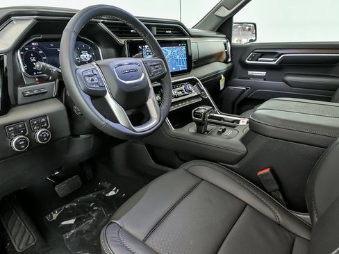New 2026 GMC Sierra 1500 Denali w/ Denali Reserve Package AWD/4WD image 8