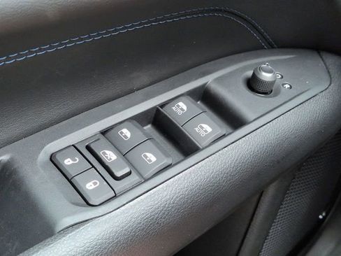 New 2026 Jeep Compass Latitude AWD/4WD image 22