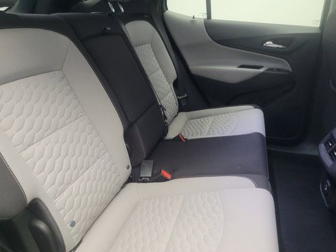 Used 2021 Chevrolet Equinox LS w/ LS Convenience Package AWD/4WD image 19