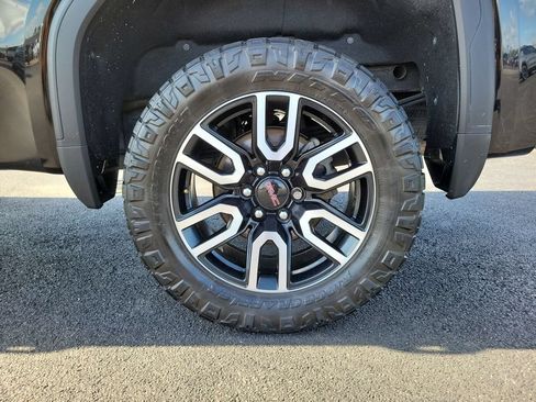 Certified 2021 GMC Sierra 1500 AT4 w/ Technology Package AWD/4WD image 34