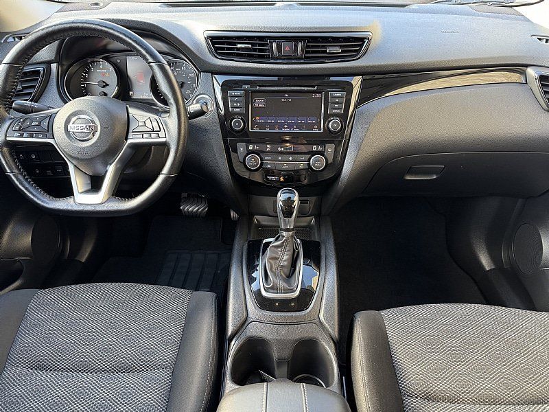 Used 2022 Nissan Rogue Sport SV AWD/4WD image 14