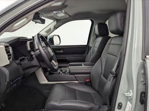 Used 2024 Toyota Tundra Limited AWD/4WD image 14