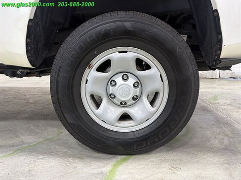Used 2021 Toyota Tacoma SR RWD image 16