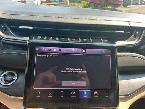 Used 2022 Jeep Grand Cherokee Limited 4xe AWD/4WD image 20