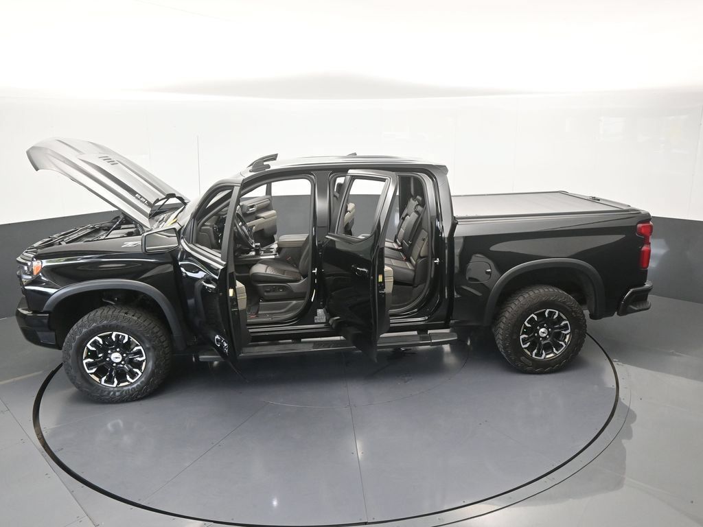Used 2025 Chevrolet Silverado 1500 ZR2 w/ Technology Package AWD/4WD image 77