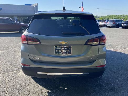 Used 2024 Chevrolet Equinox LT AWD/4WD image 4