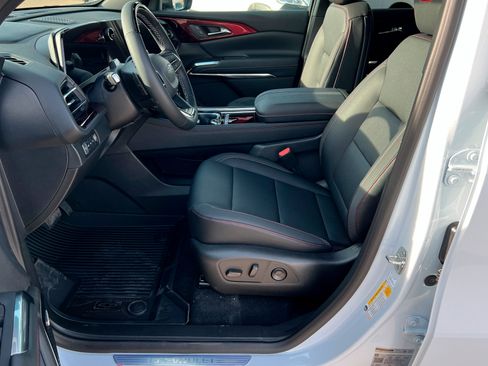 New 2026 Chevrolet Traverse Z71 w/ Enhanced Driving Package image 18