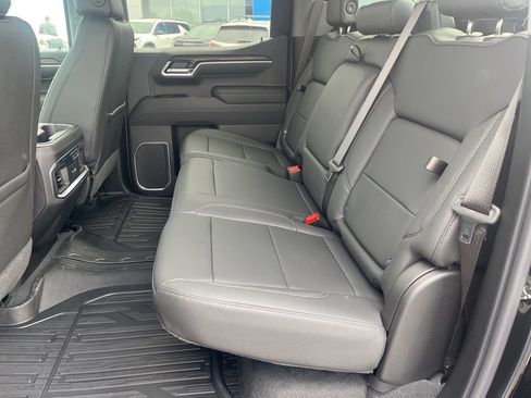 New 2026 GMC Sierra 1500 SLT w/ SLT Premium Plus Package image 12