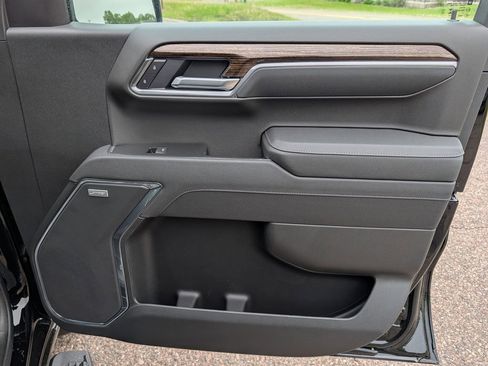 New 2026 GMC Sierra 1500 Elevation w/ Elevation Premium Package AWD/4WD image 23