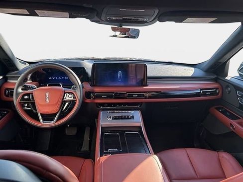 New 2026 Lincoln Aviator Reserve AWD/4WD image 25