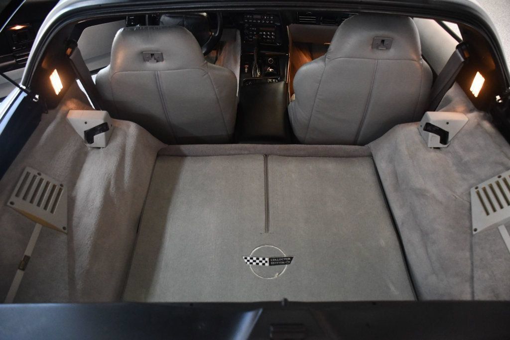 Used 1996 Chevrolet Corvette Coupe RWD image 57