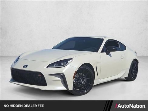 Used 2024 Toyota GR86 Premium RWD image 1