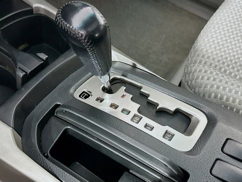 Used 2008 Toyota 4Runner SR5 image 22