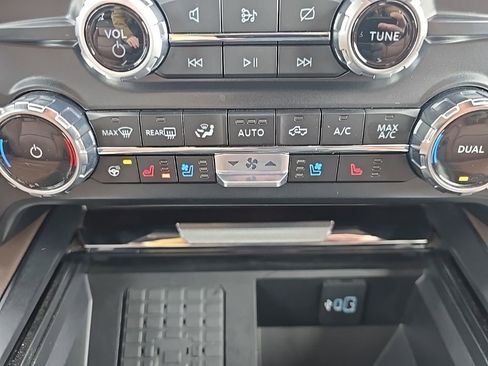 Used 2024 Ford F350 King Ranch AWD/4WD image 48