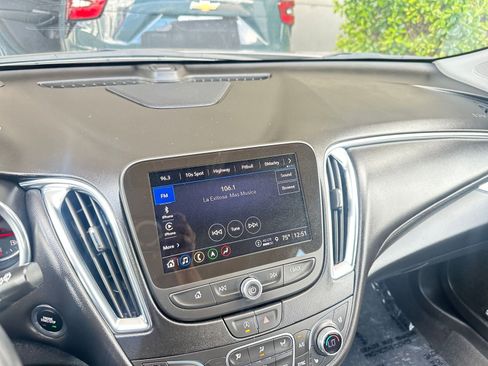 Used 2024 Chevrolet Malibu LT image 21