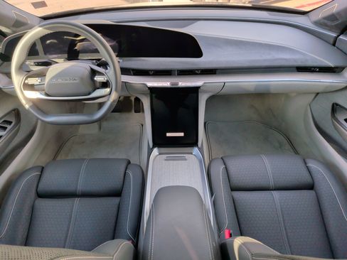Used 2022 Lucid Air Dream Edition image 29