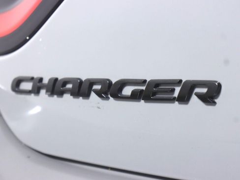Used 2019 Dodge Charger R/T w/ Blacktop Package RWD image 34