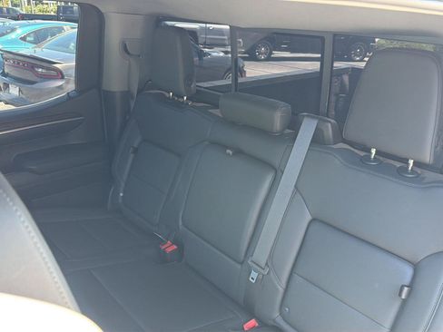 Used 2022 GMC Sierra 1500 Elevation w/ Elevation Premium Package AWD/4WD image 32