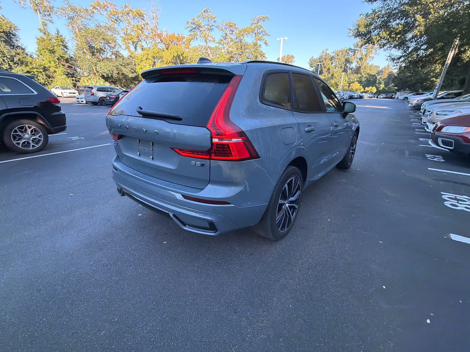 Certified 2024 Volvo XC60 B5 Plus w/ Protection Package AWD/4WD image 14