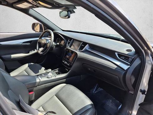 Used 2021 INFINITI QX50 Luxe w/ Appearance Package AWD/4WD image 23