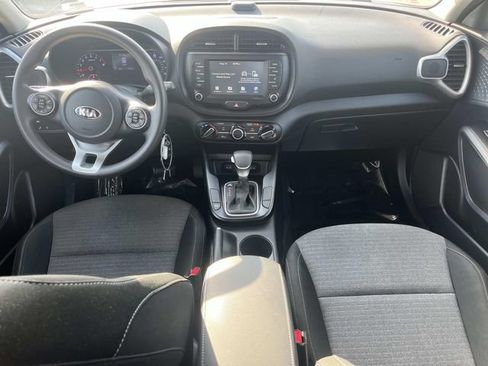 Used 2021 Kia Soul S FWD image 15