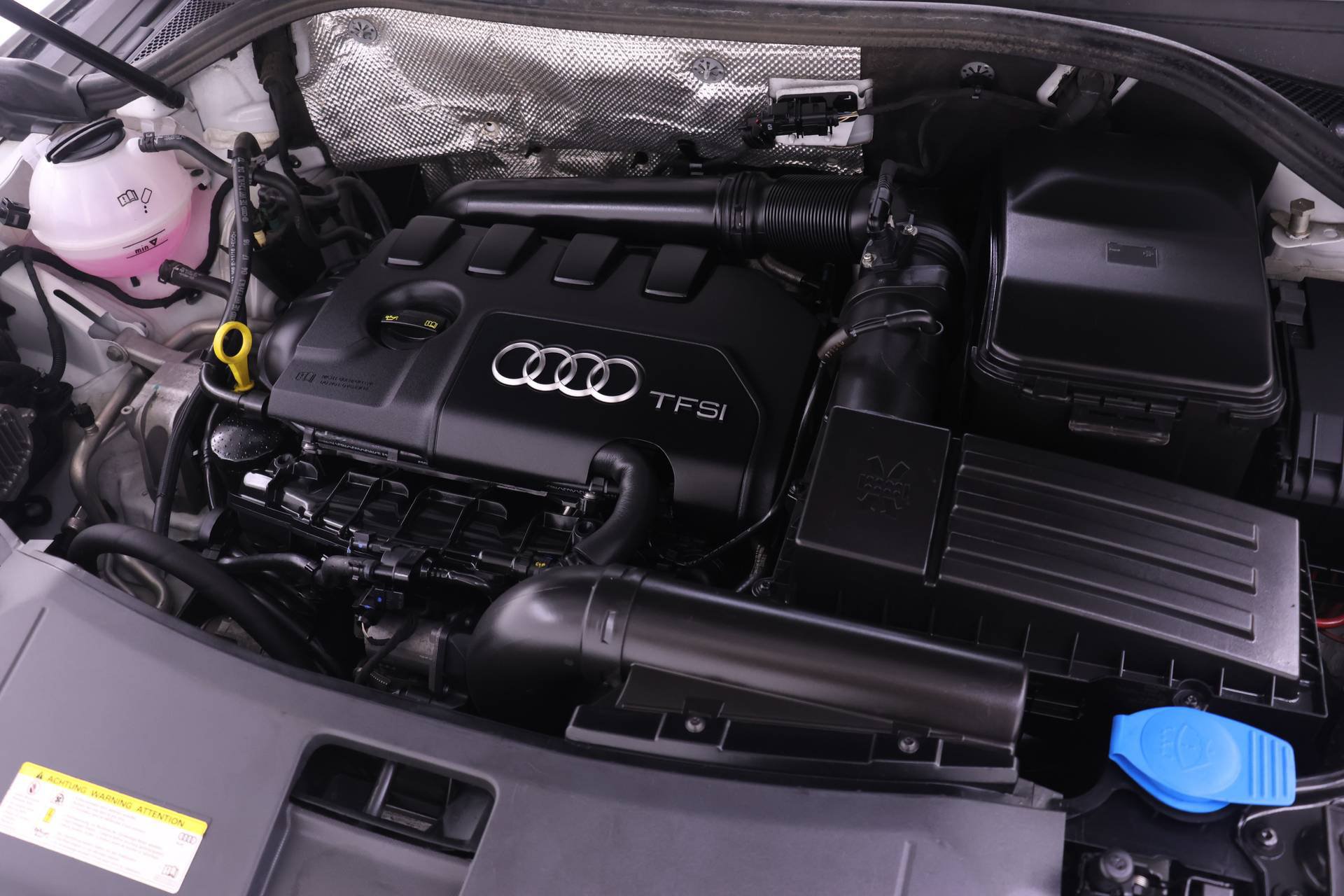 Used 2017 Audi Q3 2.0T Premium Plus w/ Premium Plus Package AWD/4WD image 24