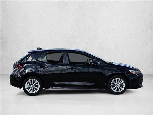 Used 2024 Toyota Corolla SE FWD image 4