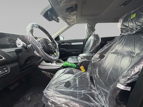 New 2026 Kia Seltos EX image 9