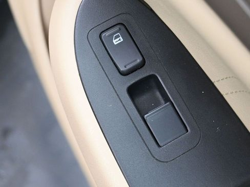 Used 2003 Honda Accord LX image 32