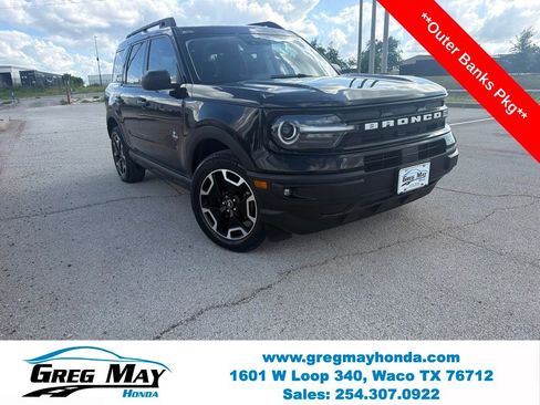Used 2023 Ford Bronco Sport Outer Banks w/ Tech Package AWD/4WD image 1