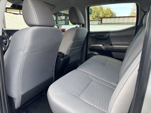 Used 2022 Toyota Tacoma SR5 image 42