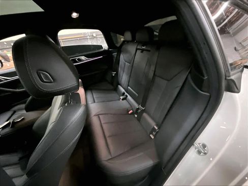 Used 2023 BMW i4 eDrive35 image 27