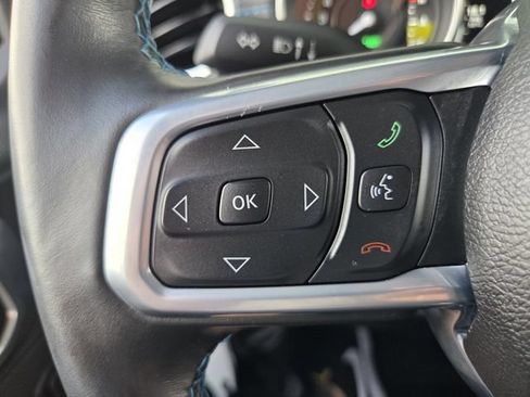 Used 2021 Jeep Wrangler Unlimited Rubicon 4xe AWD/4WD image 32