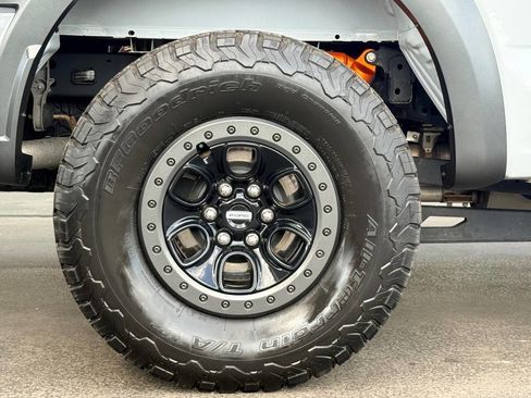 Used 2023 Ford F150 Raptor w/ Raptor Carbon Fiber Package image 13