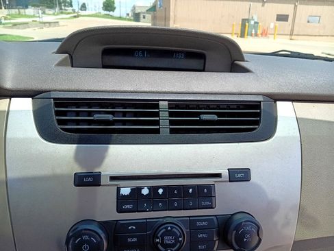 Used 2008 Ford Focus S image 20