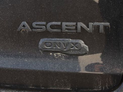 Used 2023 Subaru Ascent Onyx Edition image 15