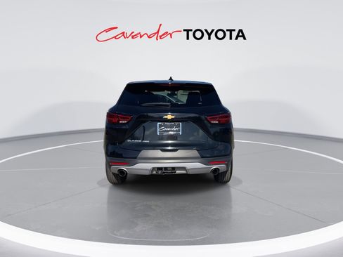 Used 2025 Chevrolet Blazer LT image 7