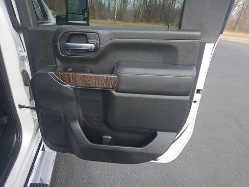 Used 2020 GMC Sierra 2500 Denali w/ Denali Ultimate Package image 30