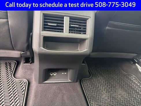 Used 2020 Volkswagen Atlas Cross Sport SEL image 22