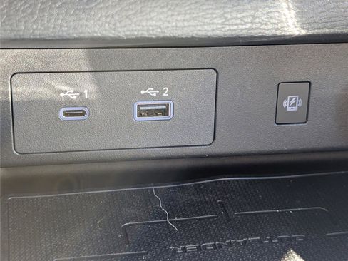 Used 2024 Mitsubishi Outlander SEL image 30