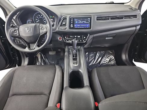 Used 2022 Honda HR-V EX image 9
