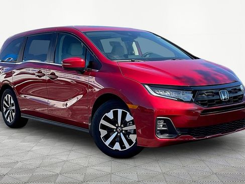 New 2026 Honda Odyssey EX-L image 3