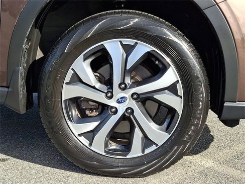 Used 2022 Subaru Outback Touring image 11